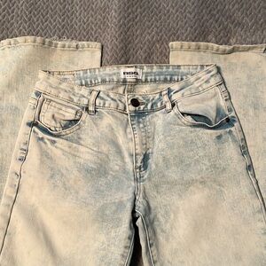 Low rise flare acid washed jeans